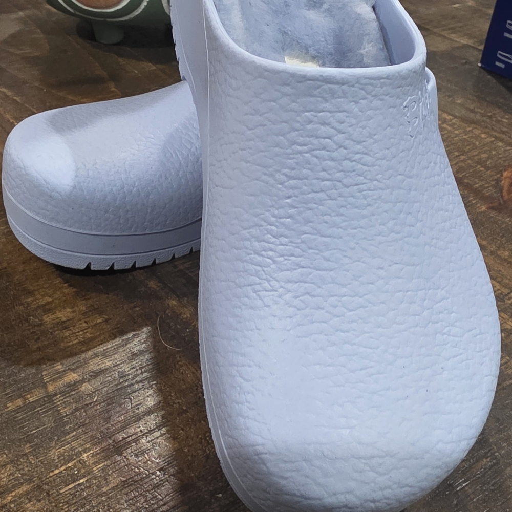 Birkenstock White Women's Slippers